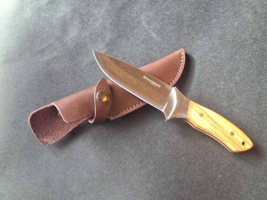 Ловен нож Boker-Magnum