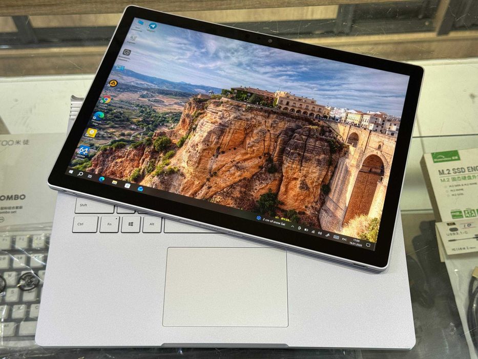 MICROSOFT SURFACE Book 2 CORE i7-8650U GTX1050 2gb ram16 ssd512 Сенсор