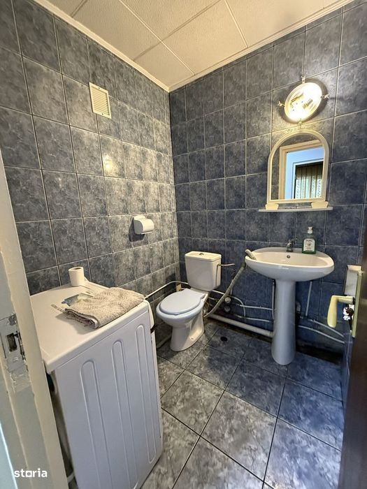 Apartament 2 camere de vanzare  Gorjului