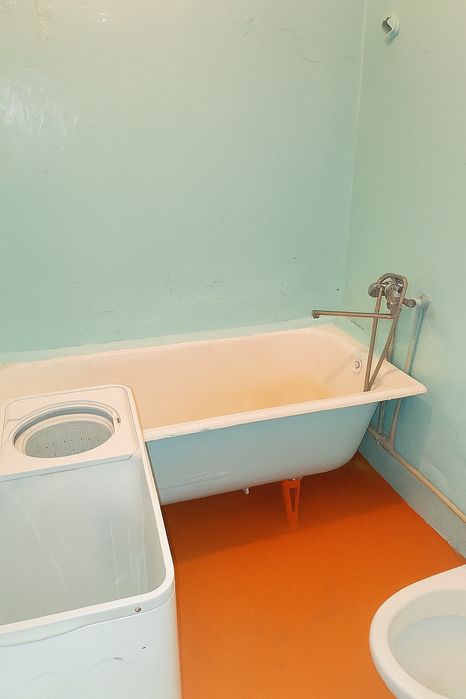 1 ком кв сатылады