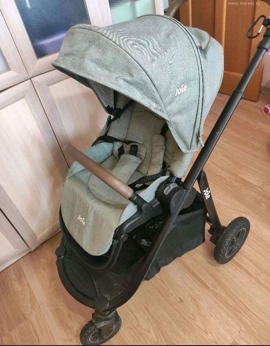Коляска Joie + люлька