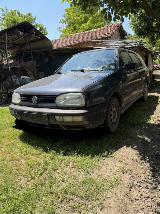 Volkswagen Golf 3 на части