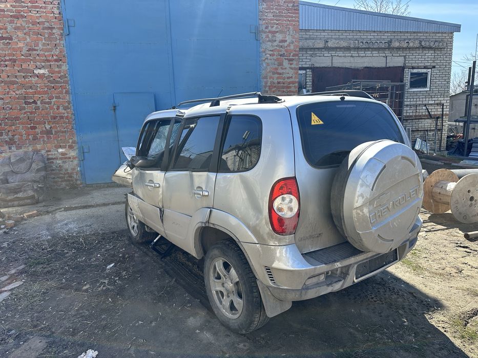 AVTORAZBOR нива шевроле