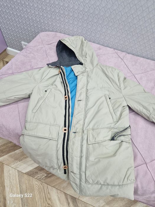 Продам зимнюю куртку