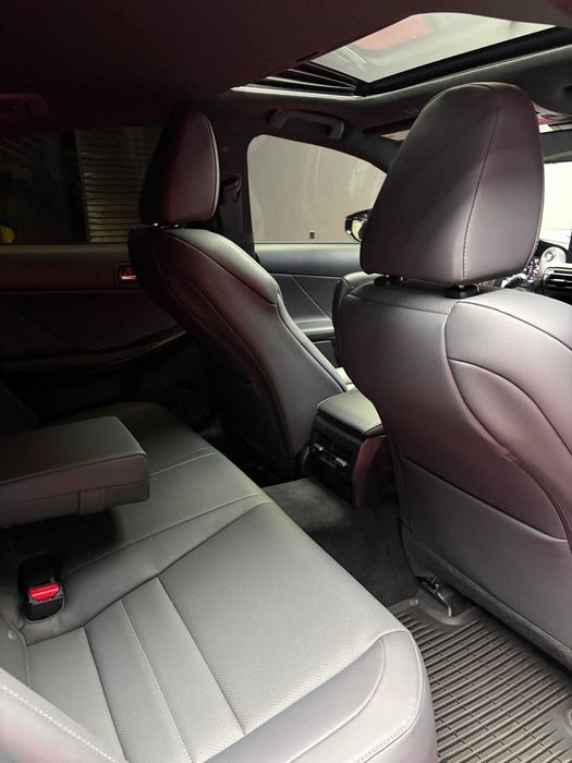 Продается Lexus IS500 F Sport