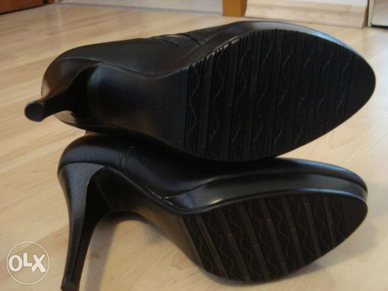 елегантни боти черни