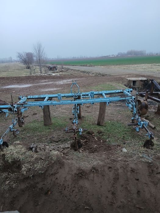 Kultivatsiya sotiladi 60-70 lik xam buladi