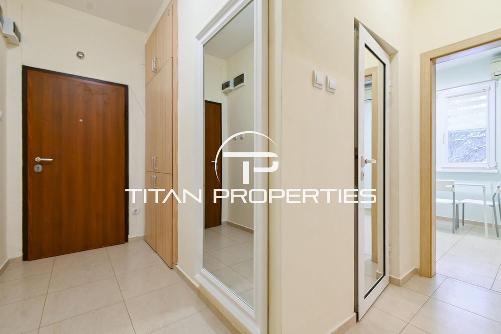 Дава се под наем Тристаен апартамент в София, Медицинска академия - 70 кв.м за 598.23 € - Снимка #6