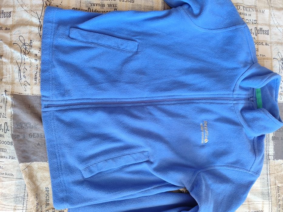 Яке , горници и жилетки