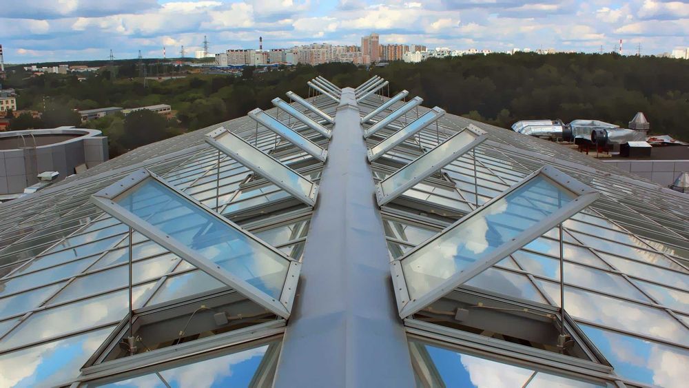 Мансардные окна VELUX из Европы и SKYWOOD (Uzb)