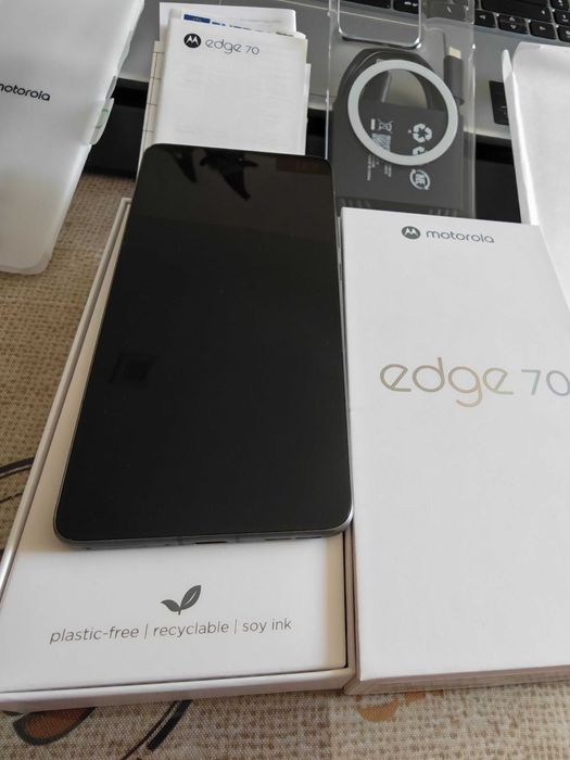 Motorola Edge 70 12/512 Pantone Gadget Grey