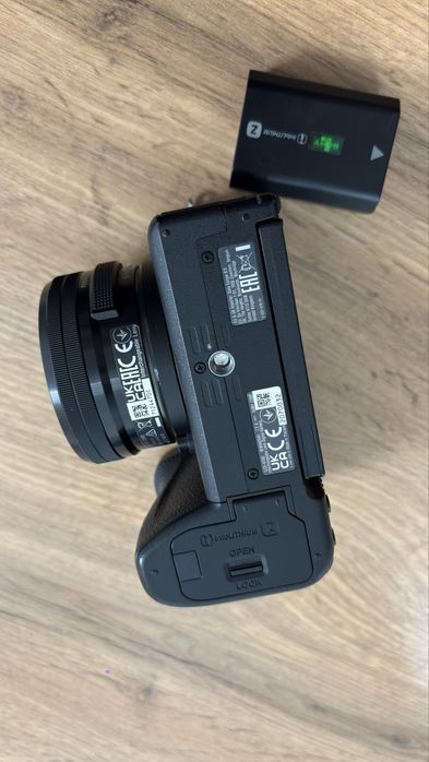 Sony A6700 kit 16-50mm