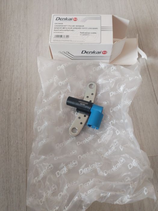 Vând senzor impulsuri arbore cotit Logan -Sandero 1,5 dci