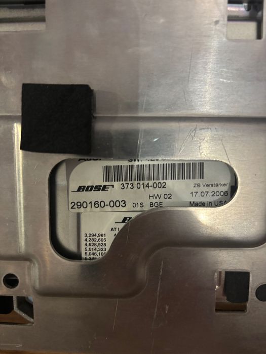 Огледала и усилвател Ауди А8