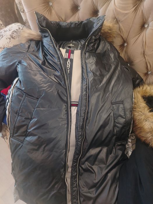 Продам подростковые куртки