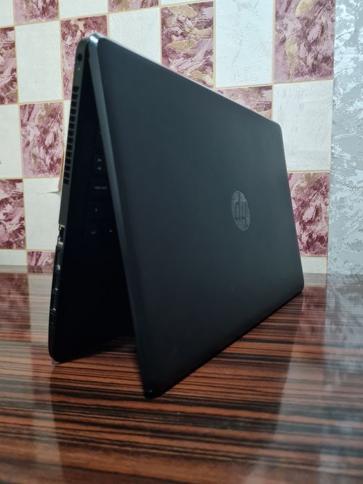 Ноутбук  Hp 15 240