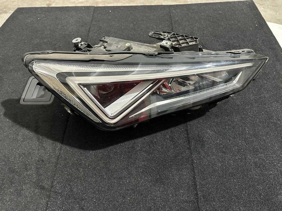 Far dreapta LED pentru Seat CUPRA FORMENTOR 2022 5FG941008E