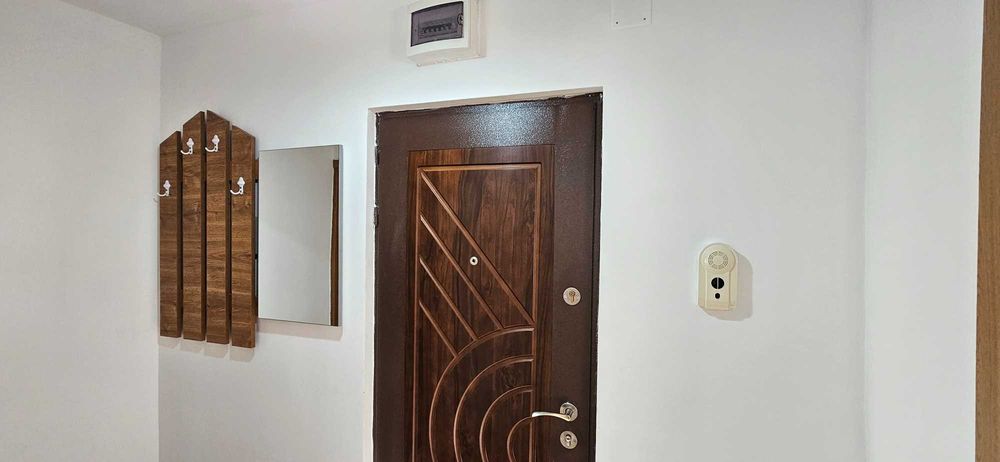 Apartament 1 cam. zona Aurora