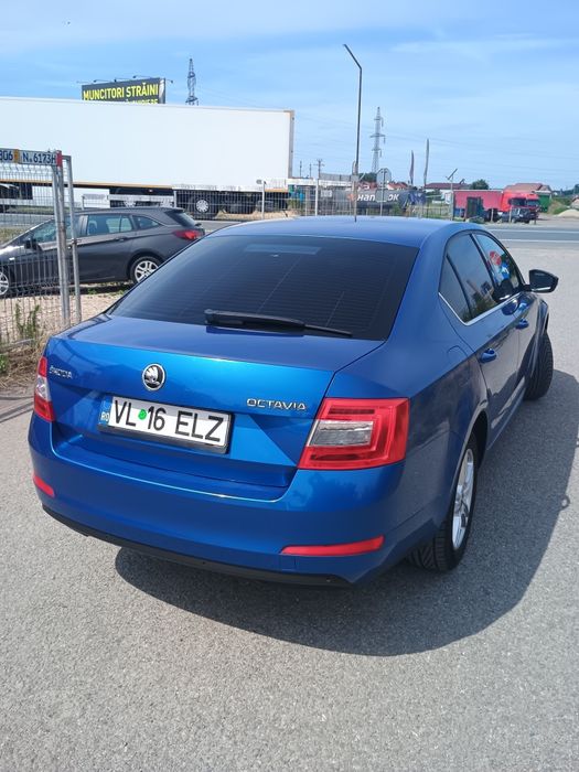 Skoda Octavia, berlina, din 2016, diesel 1.6, 110 cai, euro 6, cutie manuala, in stare fb