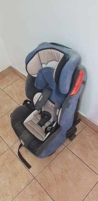 Sacaun de copil cu sistem  isofix