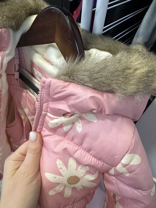 Комбинезон и куртка Carters на 4 года