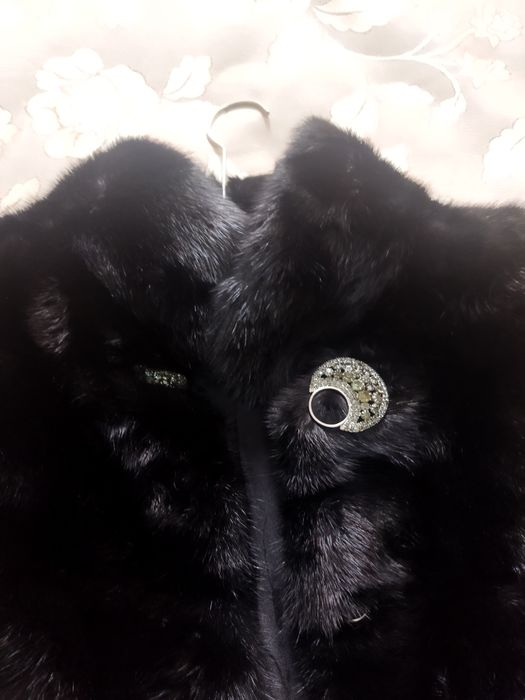 Продам Норковую шубу