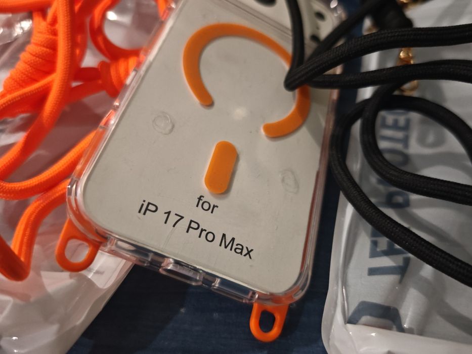 Iphone 17 Pro max Magsafe гърбове с връзки за през рамо