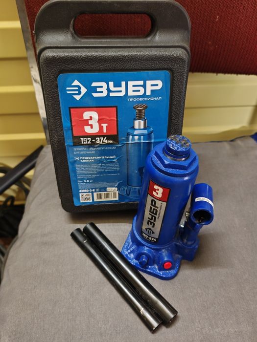 Продам ЗУБР домкрат бутылочный 3 тонны