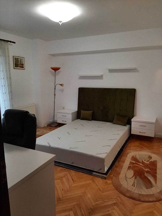 PROPRIETAR inchiriez ap 3 camere Dorobantilor, 80 mp, parcare , The Office, FSEGA, Marasti, Iulius Mall