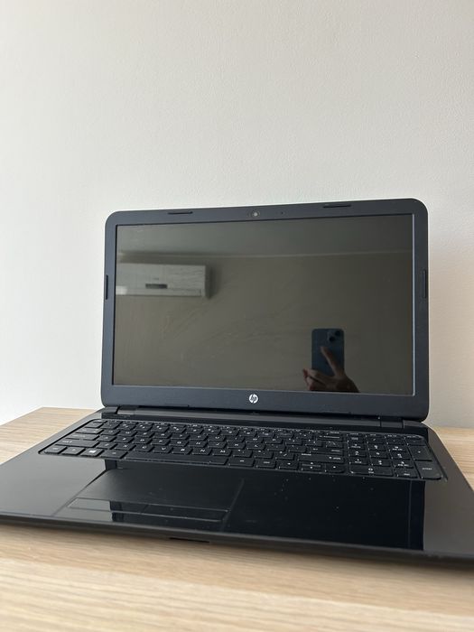 HP Pavilion - 15-r210dx на части