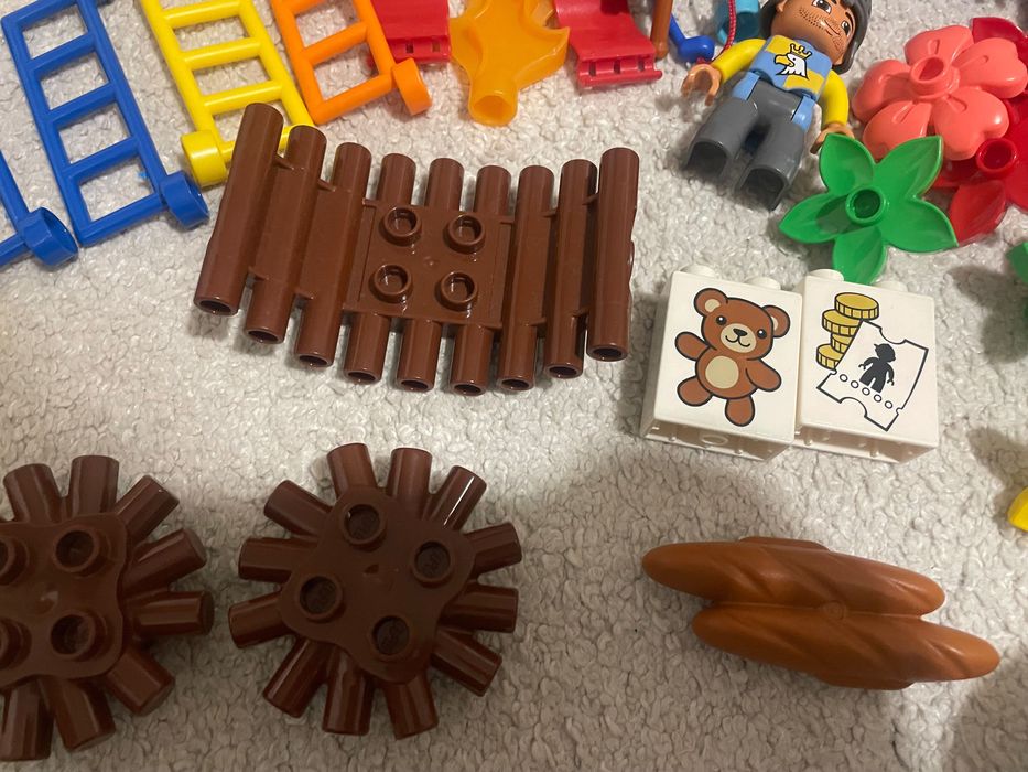 Огромен сет Duplo lego с коли, къщи, животни