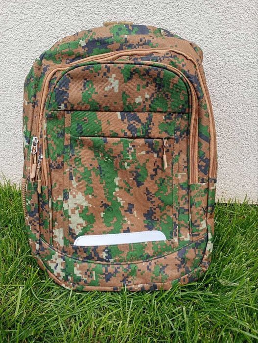 Rucsac nou de vânzare – model camuflaj verde-maroniu