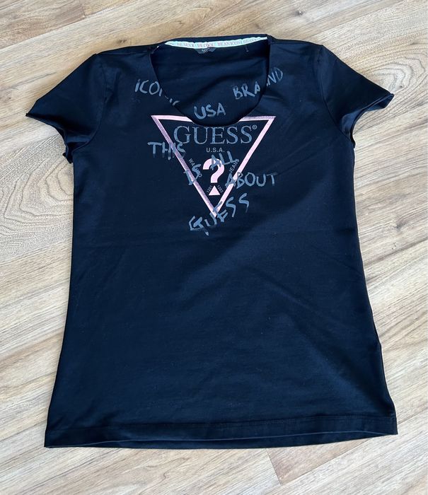 Тениска Guess чисто нова