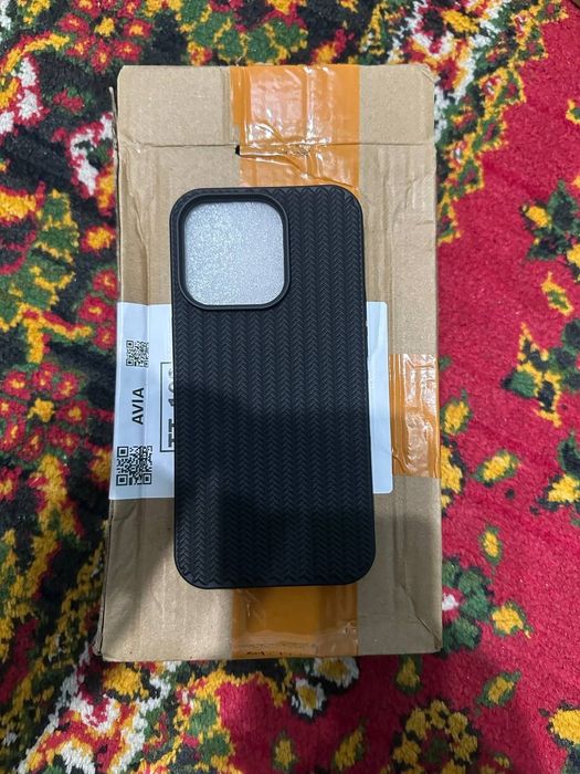 Iphone 14 pro qora