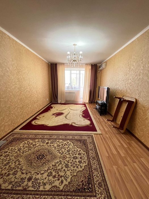 продам 3х комн квартиру на Кунаева