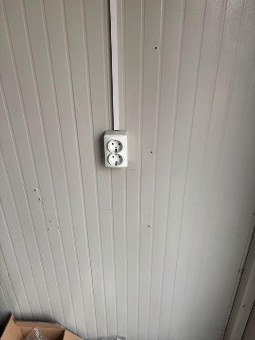 Container de vanzare