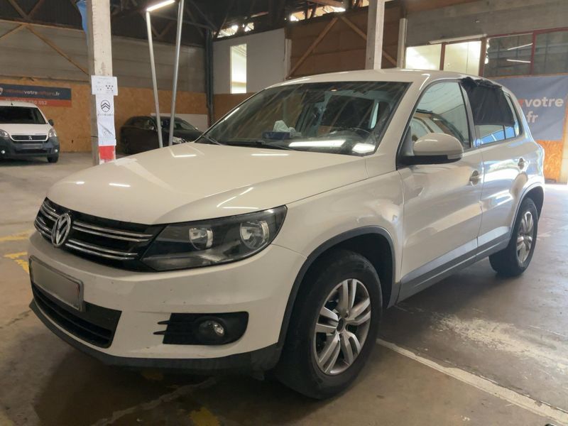 Volkswagen Tiguan 2.0 TDI BlueMotion Tech 2012