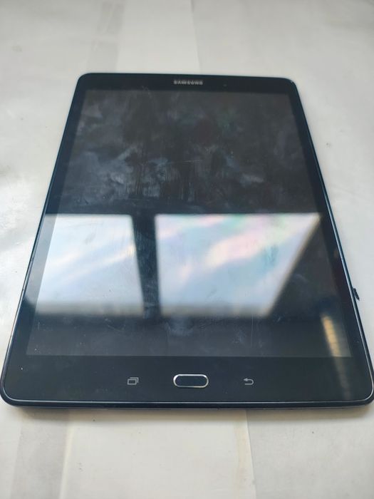 samsung tab  model t555