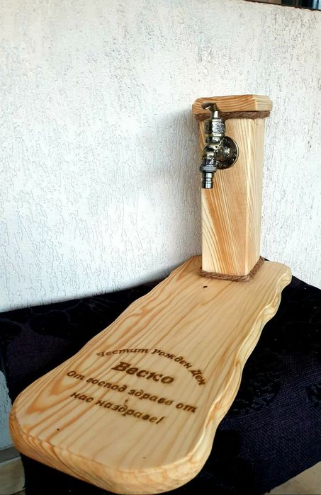 Диспенсър за алкохол чешмичка