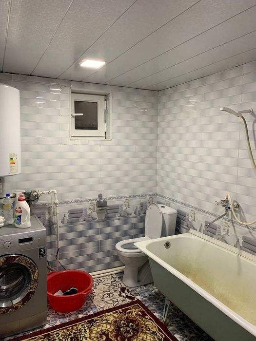 Srochna Zalatinkada hovli sotiladi