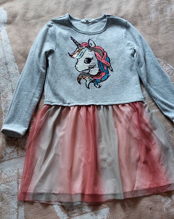 Платье на девочку 7-10 лет.