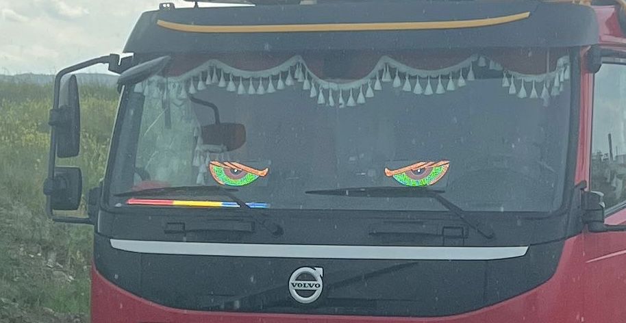 DEVIL’S EYE – Faruri LED cu Efect Special