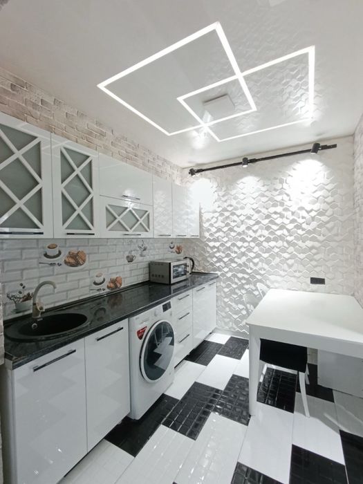 Сдается 1 ком ЦУМ 110 школа