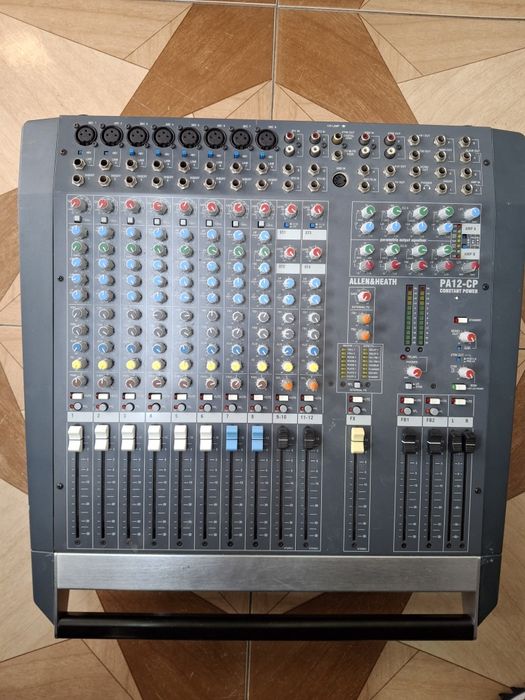 Mixer  Allen&Heath   PA12-CP