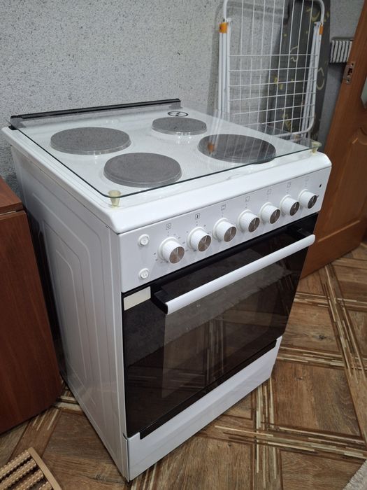 Электрическая плита