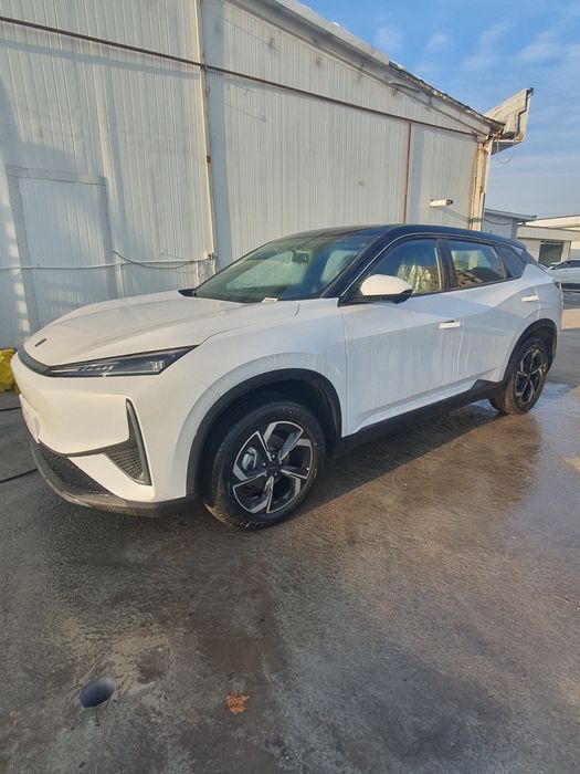 DongFeng L7 Elektro-518km.