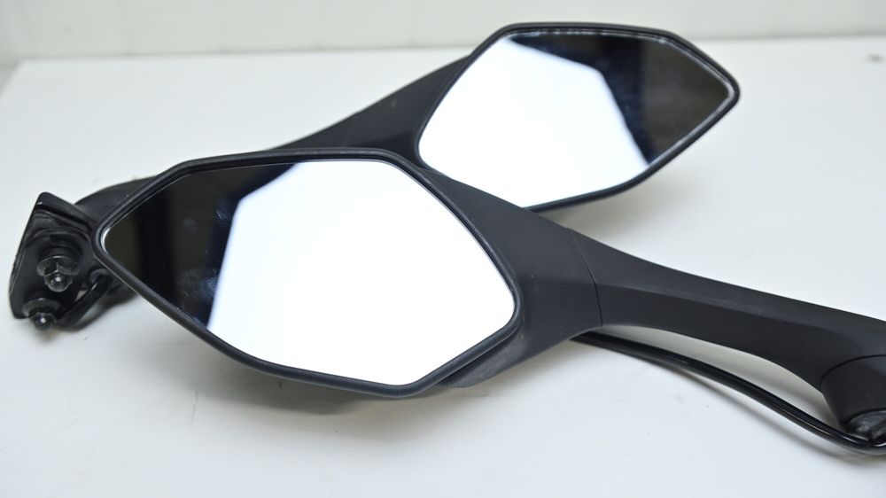 Oglinzi oglinda Yamaha R1 2015 R6 2017  stare perfecta stanga dreapta