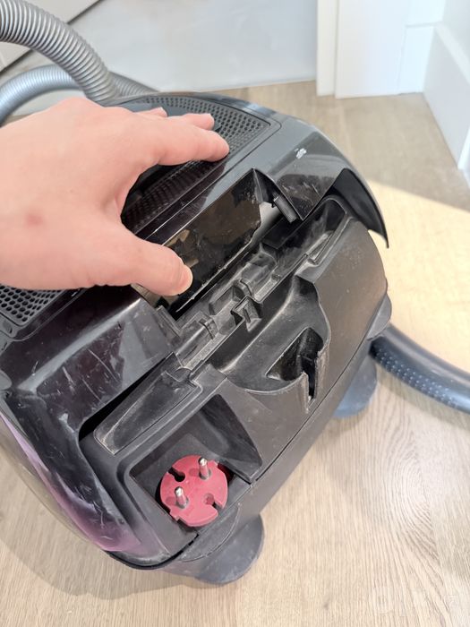 Продаётся пылесос Bosch