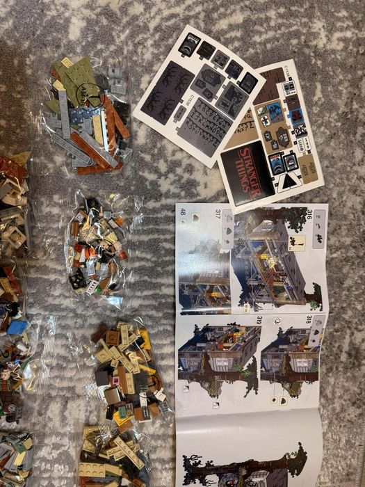 Stranger things 75810 Lego