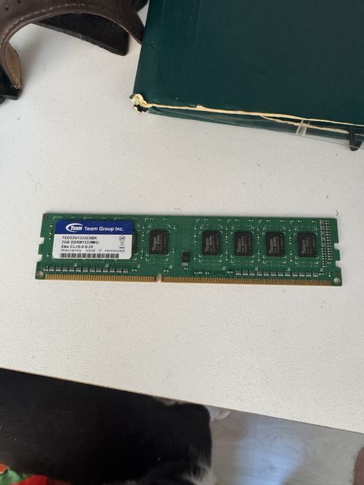 Hard disk 500 gb / DDR 3 1337